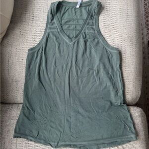 Womens KUHL Arabella V tank